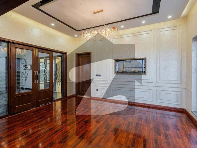 1 kanal house for sale in dha phase 7 hot location near to park carrefour dha phase 7 block t