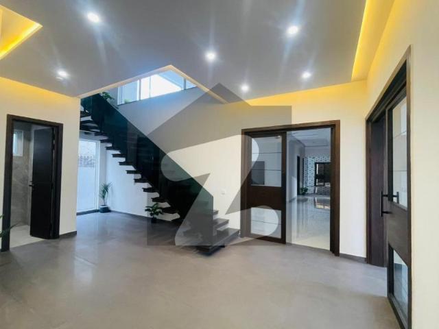 1 kanal house for sale in iep town johar town