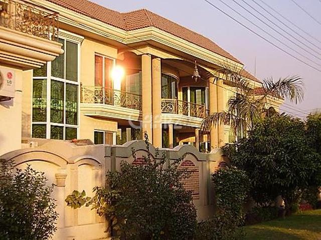 1 Kanal House for Sale in Rawalpindi Bahria Town Phase 4