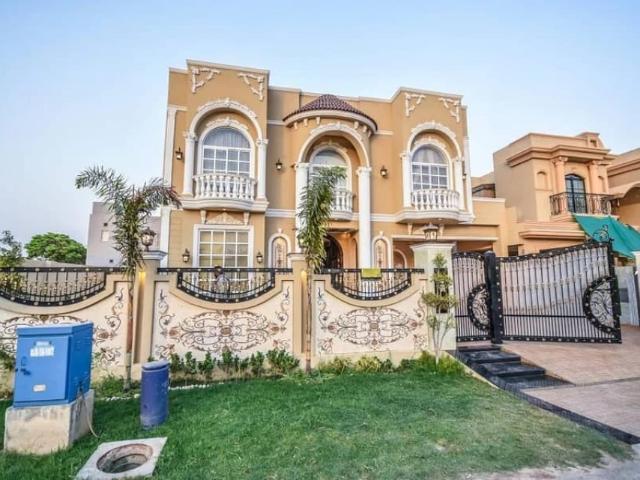 1 Kanal House For sale In Rs. 70,000,000 Only Lahore DHA PHASE 7 ID 80582