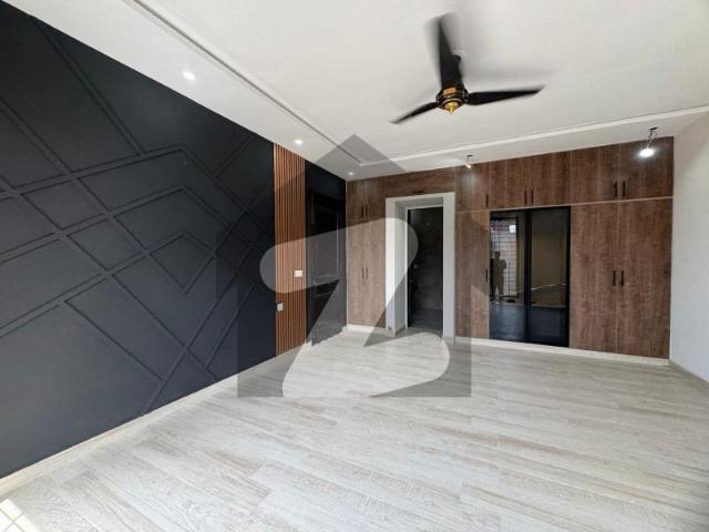 1 Kanal House for sale In Valencia town Lahore Valencia Housing Society
