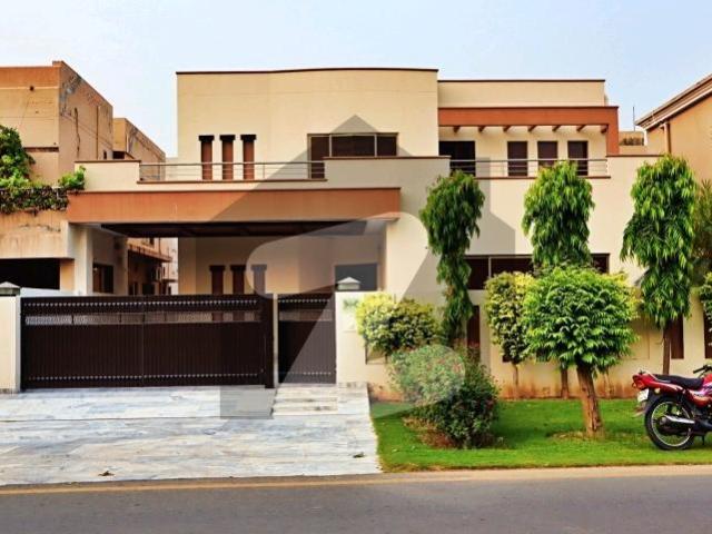 1 Kanal House For Sale Is Available In DHA Phase 5
