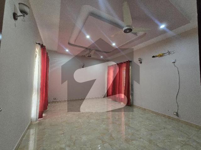 1 Kanal House For Sale Like Brand New Valencia Block H