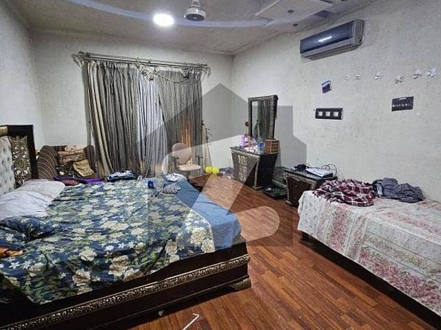 1 Kanal House For Sale Solid Construction Reasonable In The Market