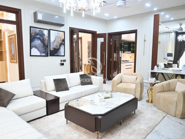 1 Kanal House for Sale
