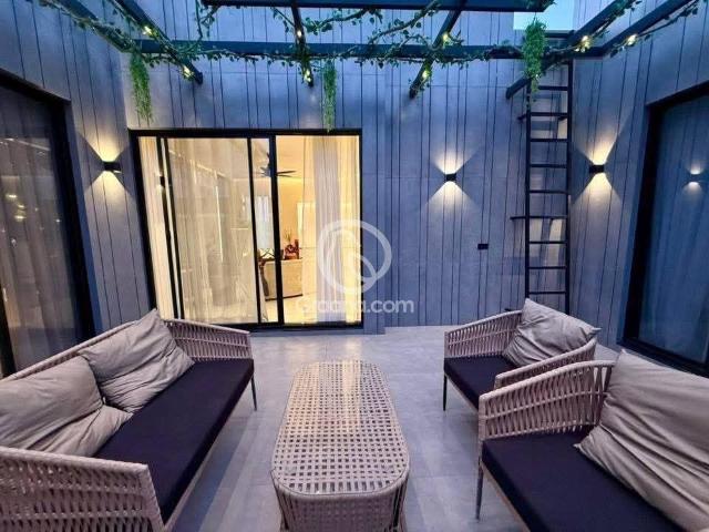 1 Kanal House for Sale