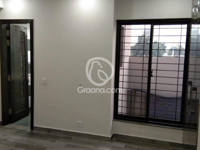 1 Kanal House for Sale