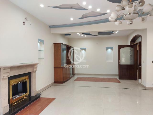 1 Kanal House for Sale