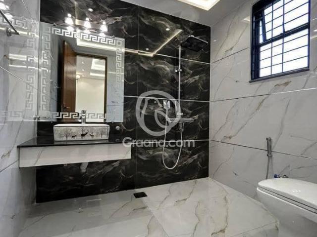 1 Kanal House for Sale