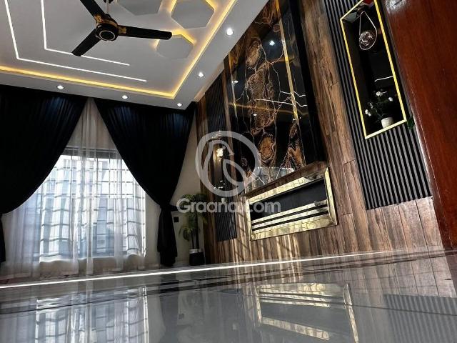 1 Kanal House for Sale