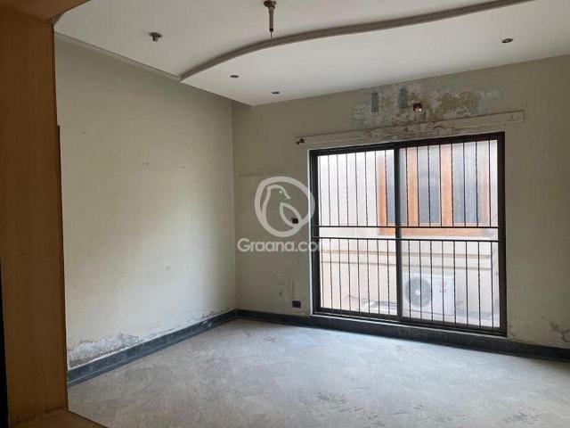 1 Kanal House for Sale