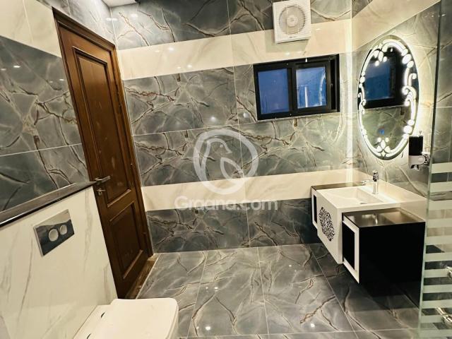 1 Kanal House for Sale
