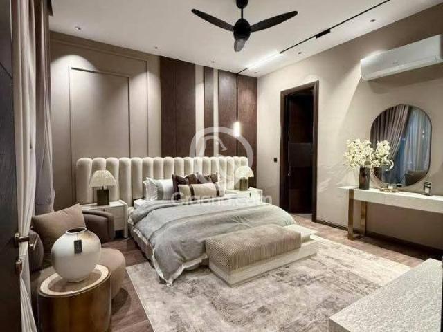 1 Kanal House for Sale