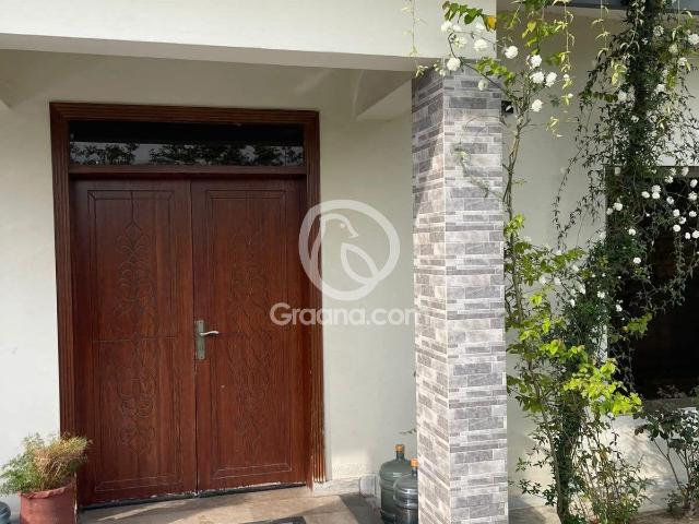 1 Kanal House for Sale