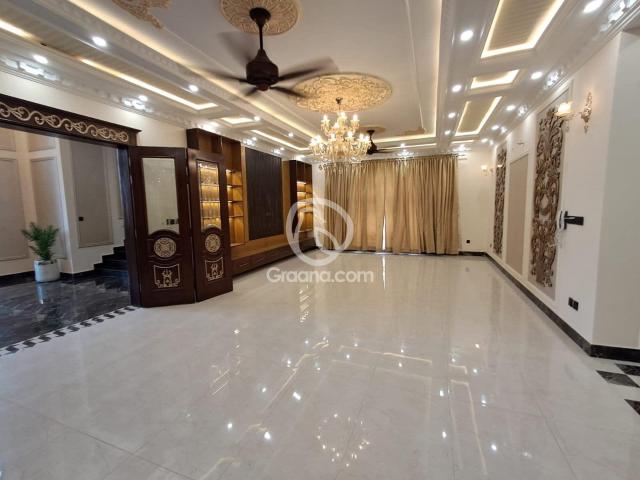 1 Kanal House for Sale
