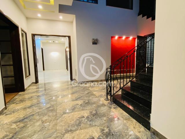 1 Kanal House for Sale