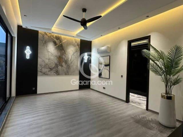 1 Kanal House for Sale