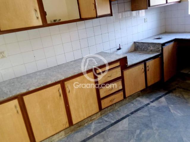 1 Kanal House for Sale