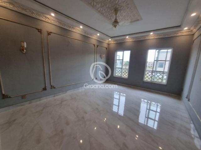 1 Kanal House for Sale