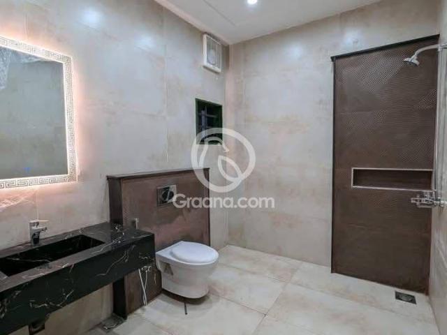 1 Kanal House for Sale