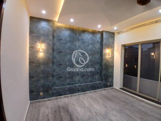 1 Kanal House for Sale