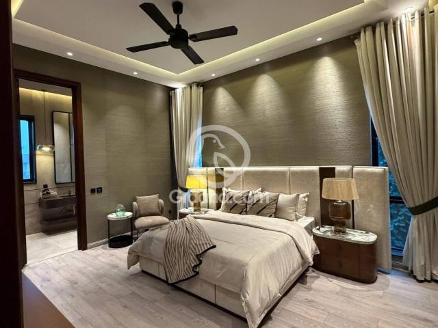 1 Kanal House for Sale