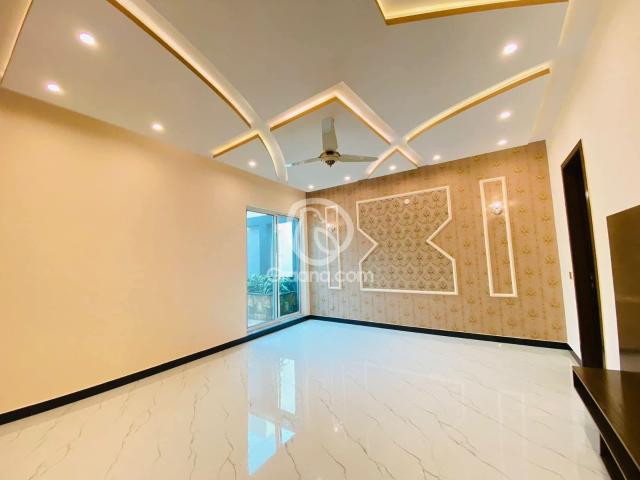 1 Kanal House for Sale