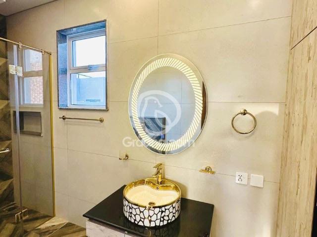 1 Kanal House for Sale