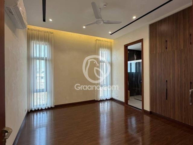 1 Kanal House for Sale