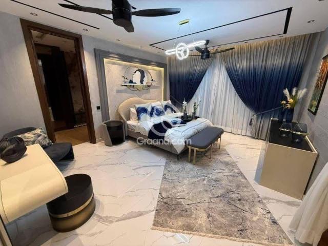 1 Kanal House for Sale