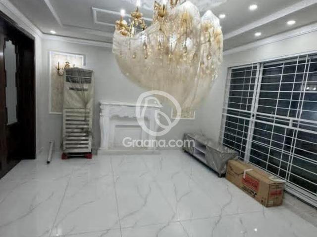 1 Kanal House for Sale
