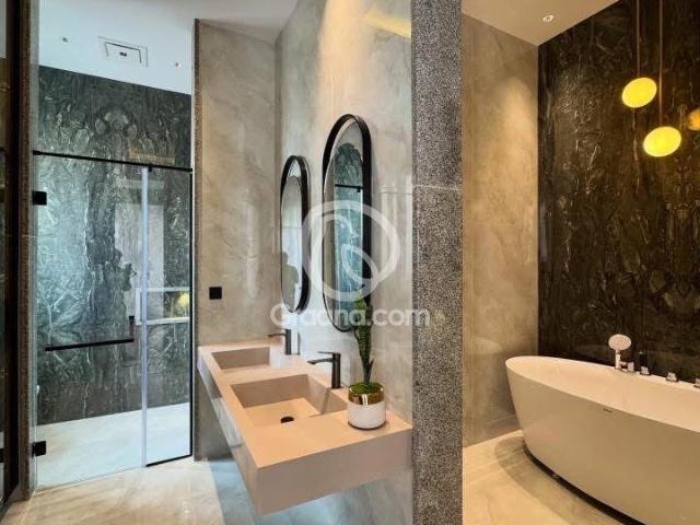 1 Kanal House for Sale