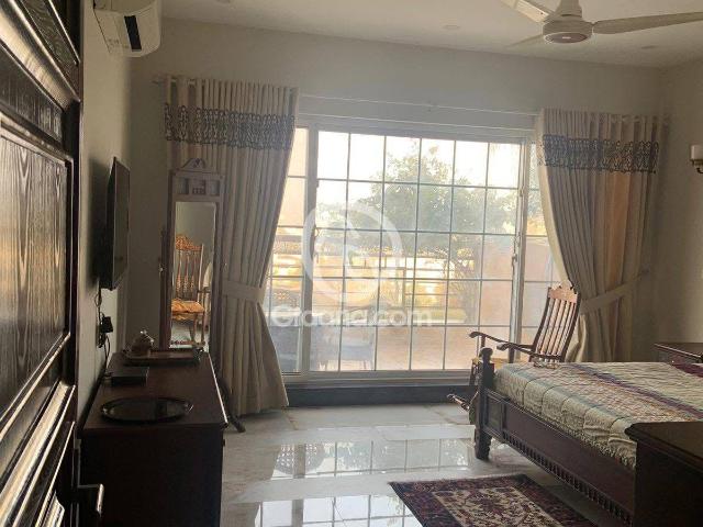 1 Kanal House for Sale