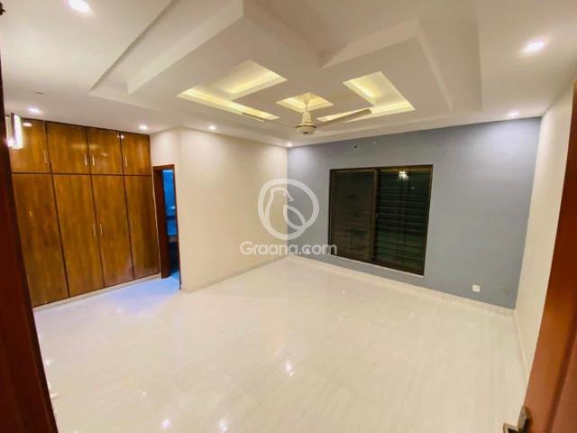 1 Kanal House for Sale