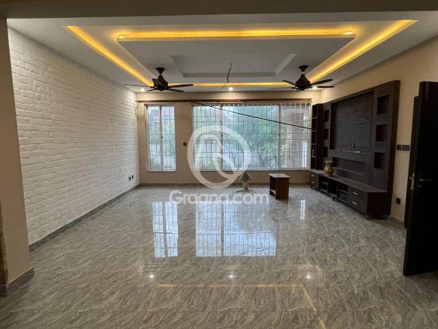 1 Kanal house for sale