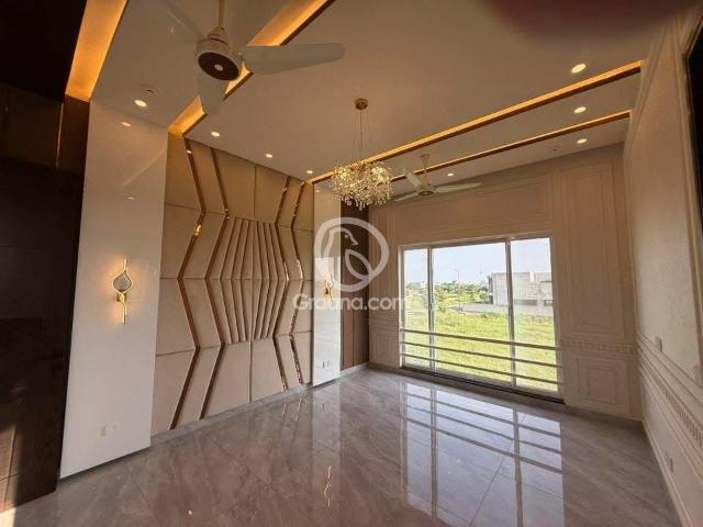 1 Kanal House for Sale