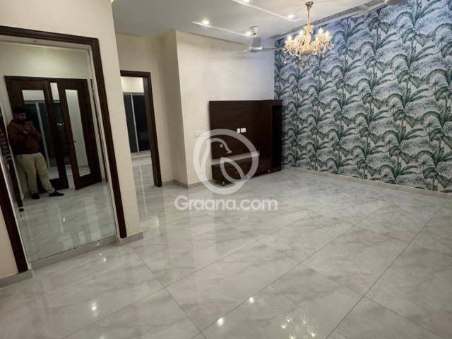 1 Kanal House for Sale