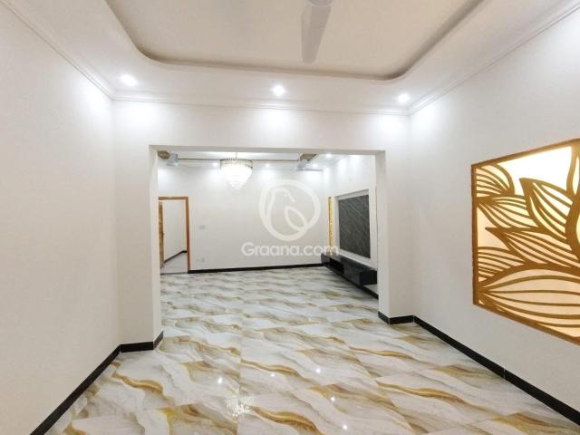1 Kanal House for Sale