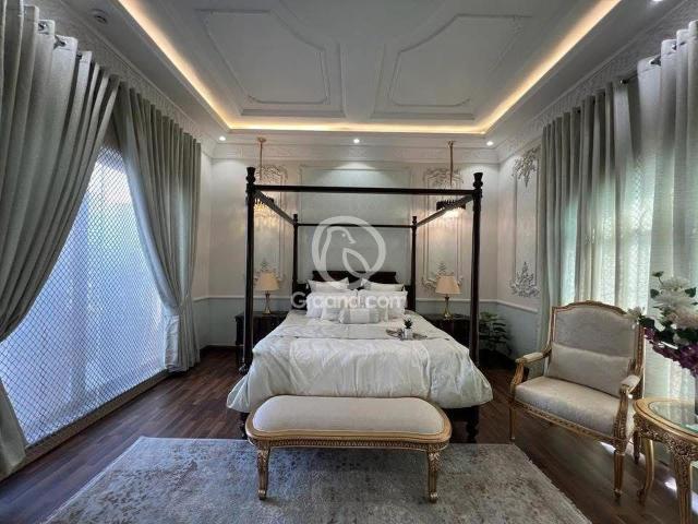 1 Kanal House for Sale