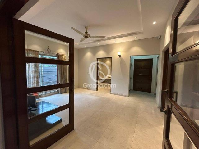 1 Kanal House for Sale