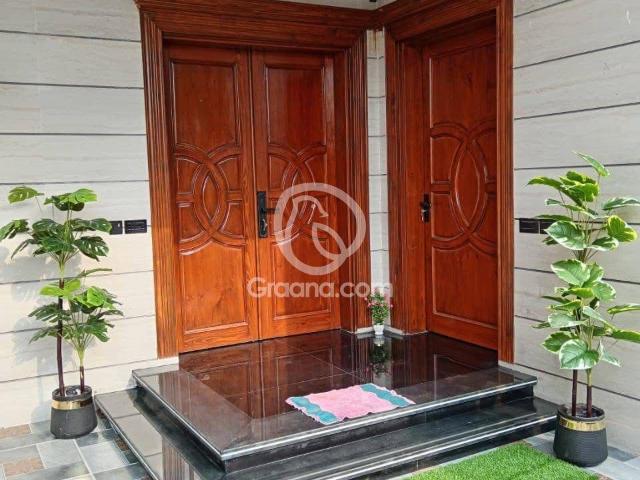 1 Kanal House for Sale