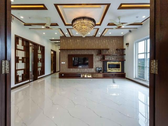 1 Kanal house for sale