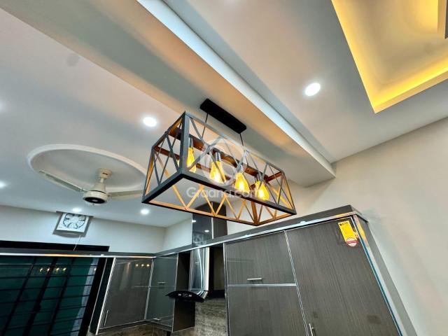 1 Kanal House for Sale