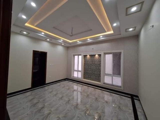 1 Kanal House for Sale