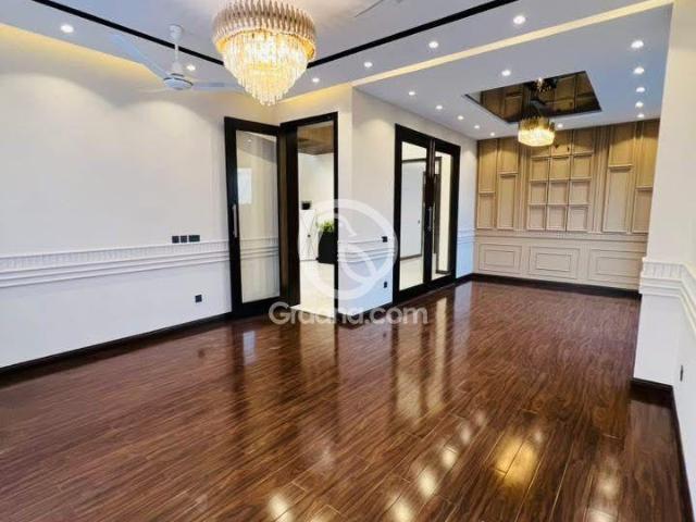 1 Kanal House for Sale
