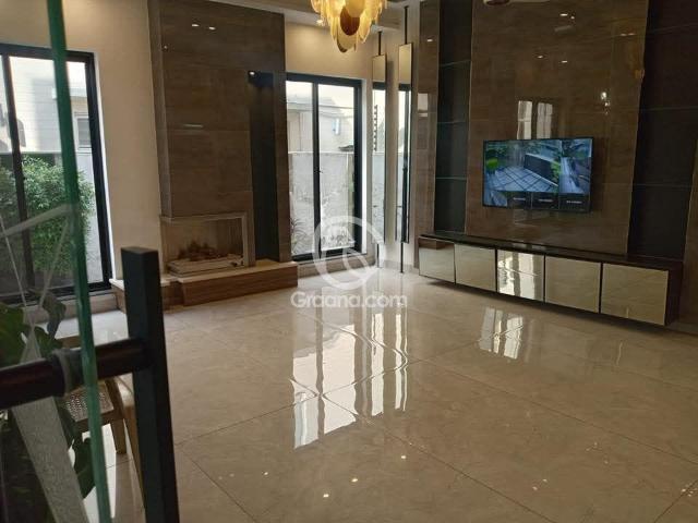 1 Kanal House for Sale