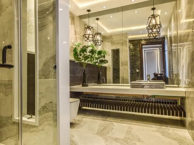 1 Kanal House for Sale