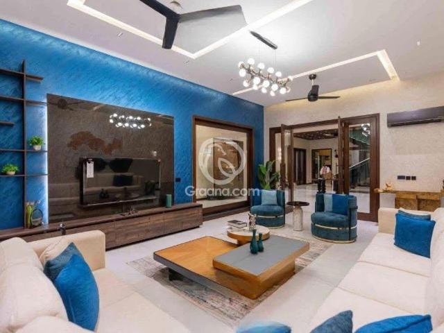 1 Kanal House for Sale