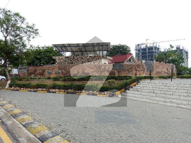 1 Kanal House In Central MPCHS Block C For Sale MPCHS Block C