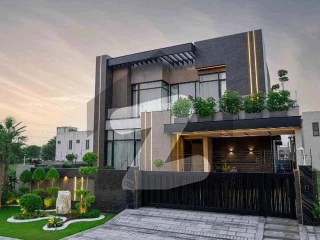 1 Kanal House In DHA Defence For Sale At Good Location